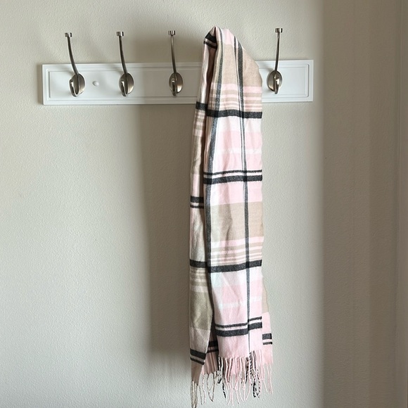 Cashmere Scarf - Picture 2 of 4